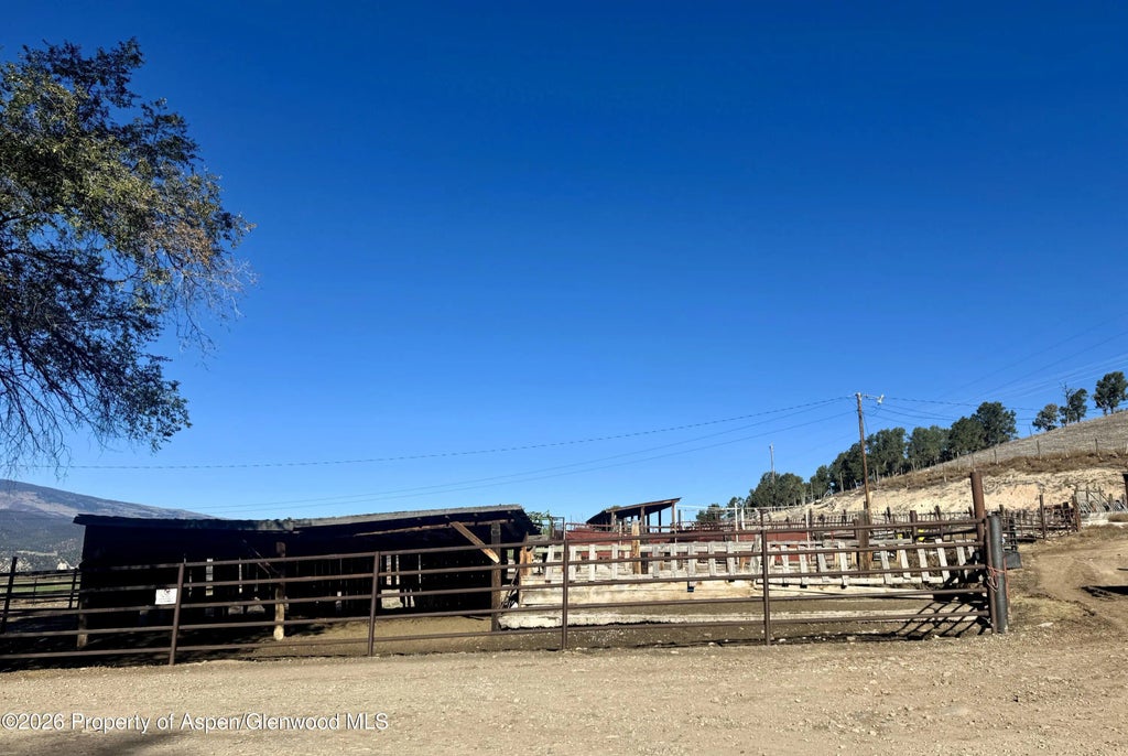 8 of 9 - 977 County Road 101, Carbondale, CO