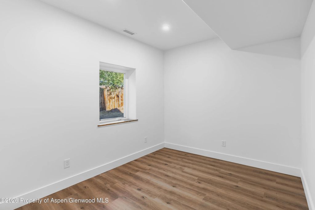 26 of 39 - 353 Roan Court, Silt, CO
