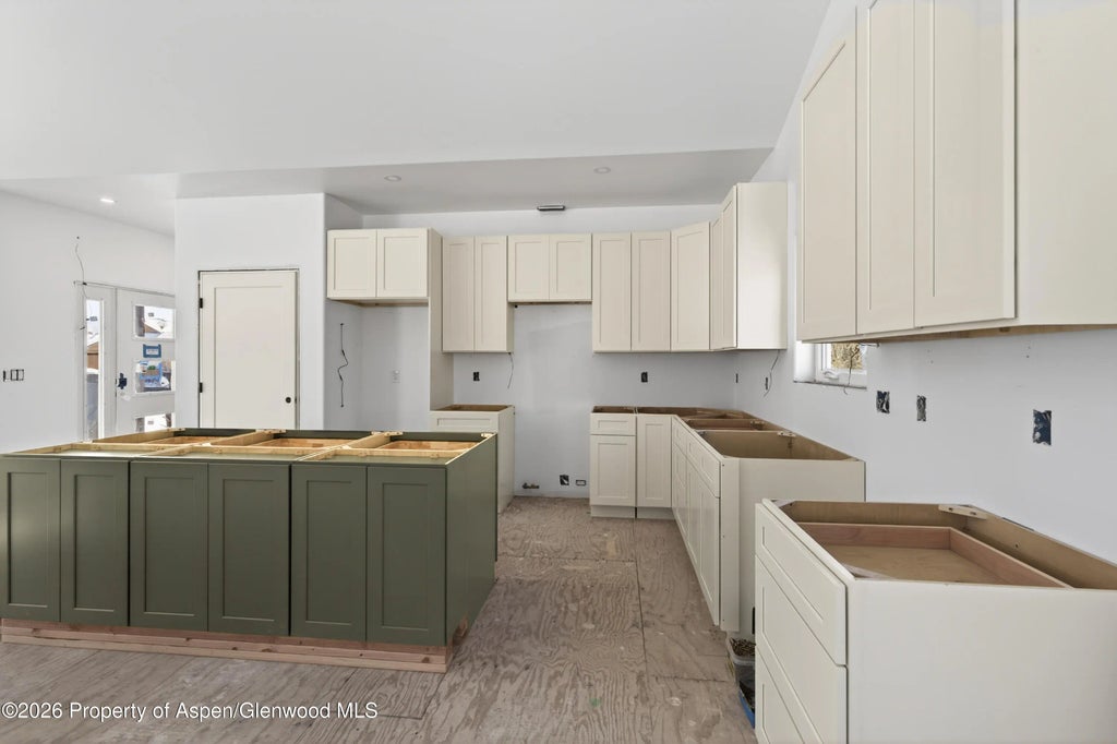 4 of 13 - 353 Roan Court, Silt, CO