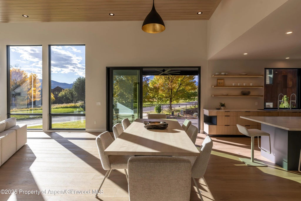 14 of 71 - 719 Perry Ridge, Carbondale, CO