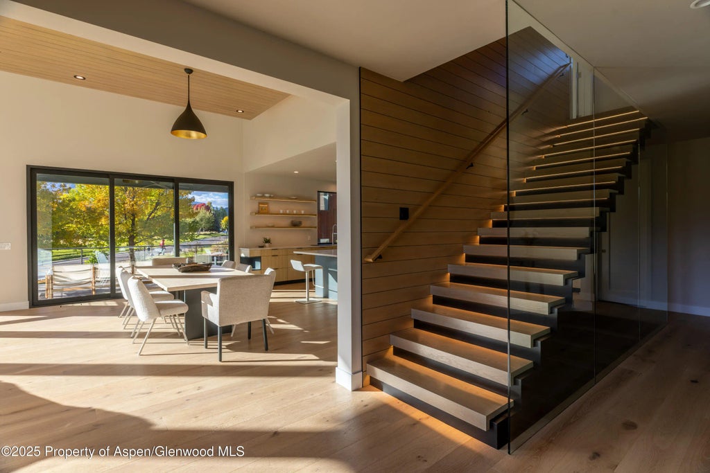 18 of 71 - 719 Perry Ridge, Carbondale, CO