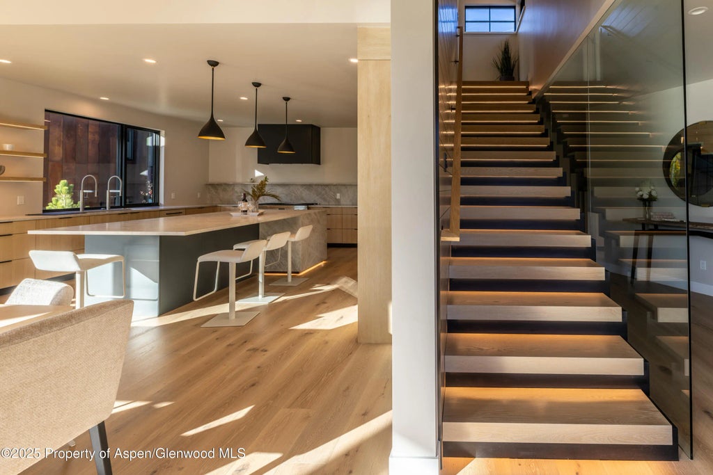 19 of 71 - 719 Perry Ridge, Carbondale, CO