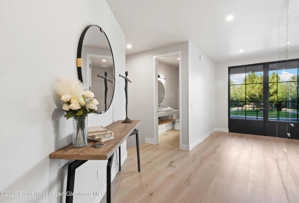 21 of 71 - 719 Perry Ridge, Carbondale, CO