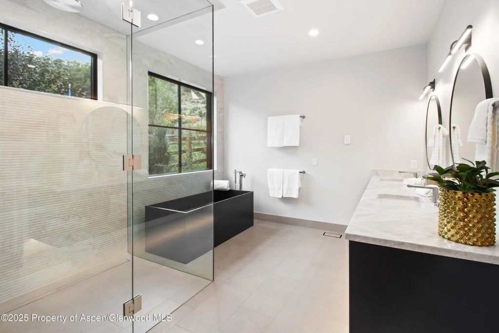 25 of 71 - 719 Perry Ridge, Carbondale, CO