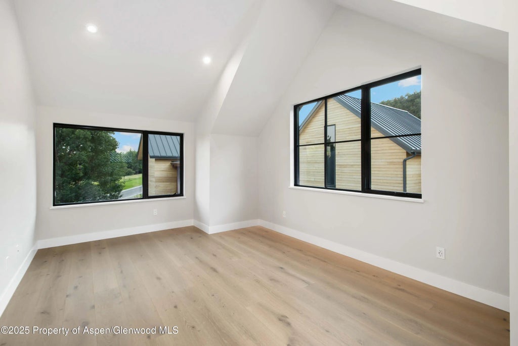 31 of 71 - 719 Perry Ridge, Carbondale, CO