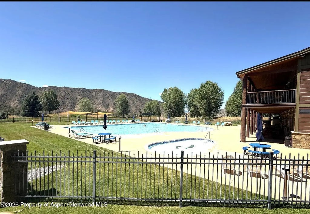 10 of 13 - 303 Thunderbird, New Castle, CO