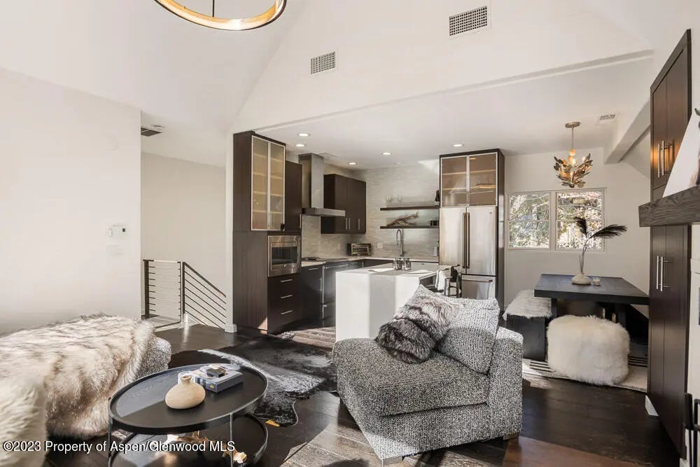 4 of 23 - 222 W Hopkins Avenue 6, Aspen, CO