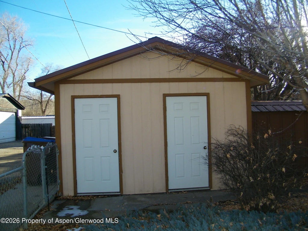 8 of 22 - 758 Railroad Avenue, Rifle, CO