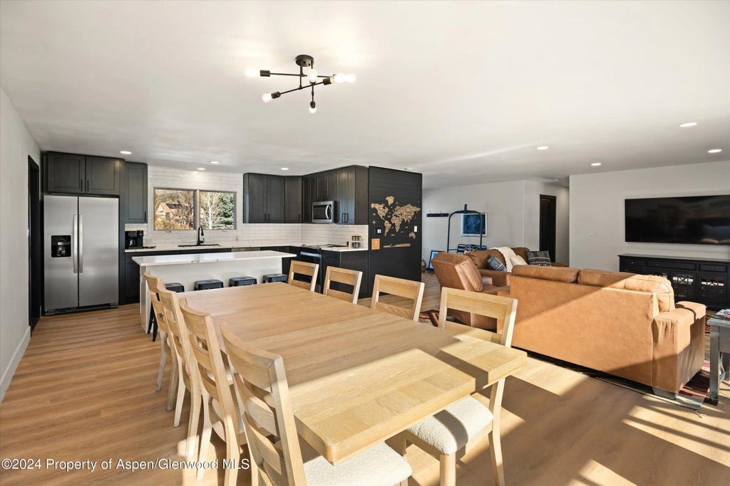 10 of 42 - 24 Cherry Lane, Emma, CO