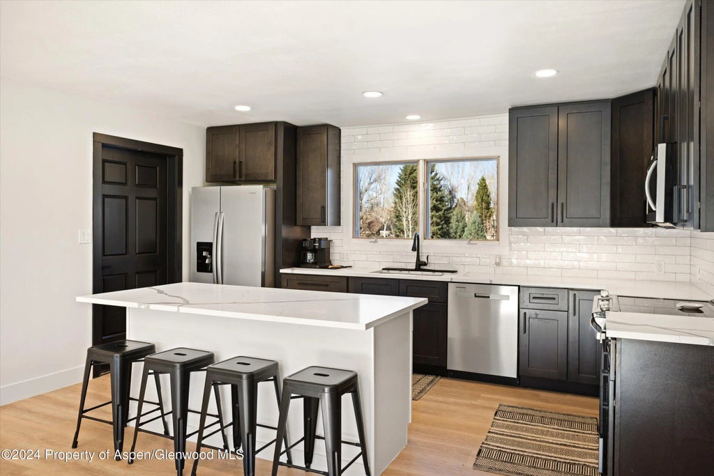 8 of 42 - 24 Cherry Lane, Emma, CO