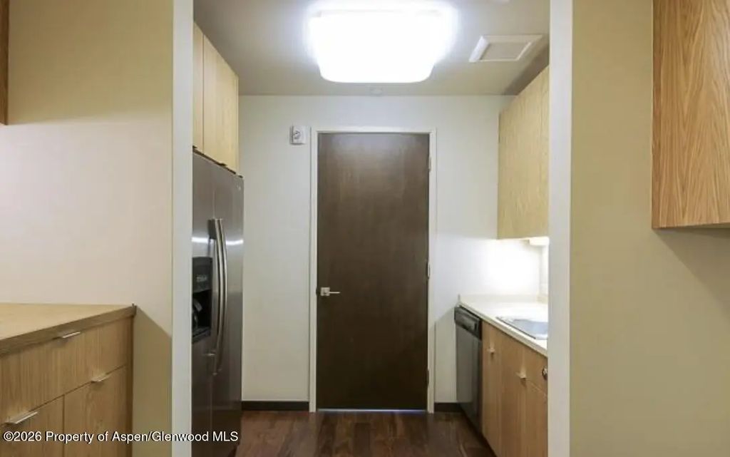 16 of 18 - 625 E Main Street 204, Aspen, CO