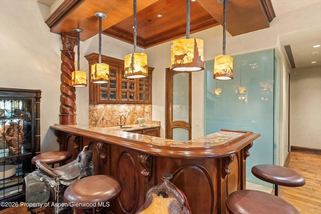 19 of 57 - 43001 E Highway 82, Aspen, CO