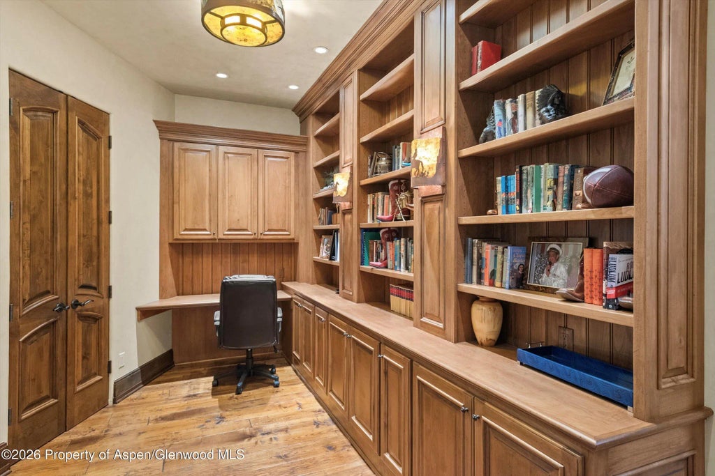 21 of 57 - 43001 E Highway 82, Aspen, CO