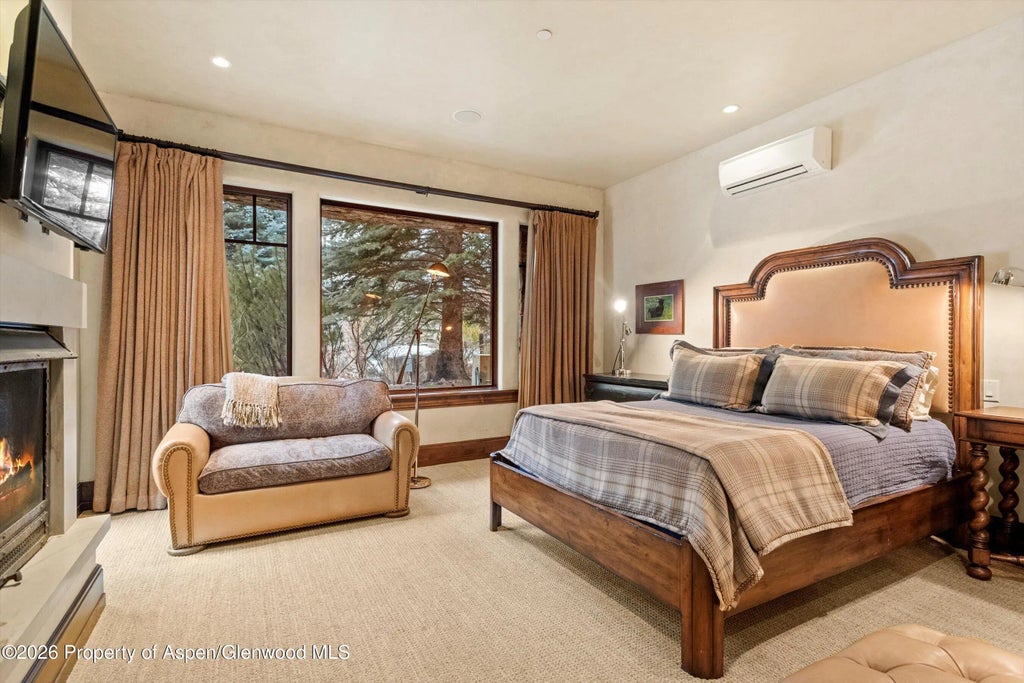 23 of 57 - 43001 E Highway 82, Aspen, CO