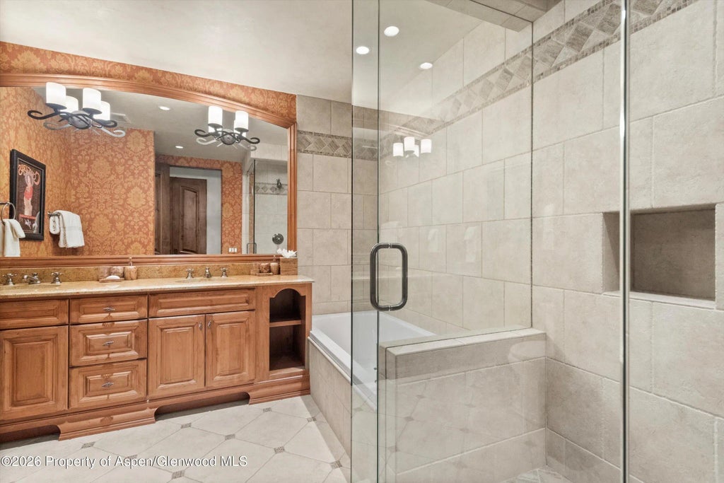 28 of 57 - 43001 E Highway 82, Aspen, CO