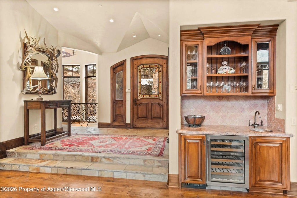 8 of 57 - 43001 E Highway 82, Aspen, CO