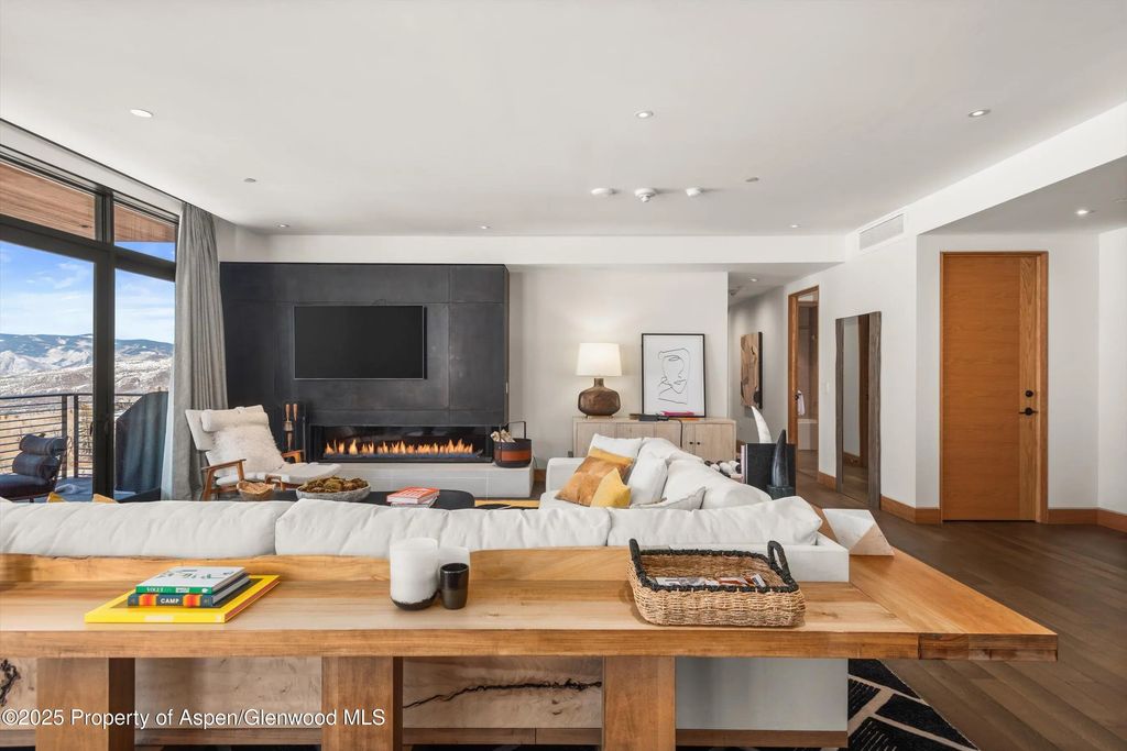 18 of 44 - 45 Wood Road 501, Snowmass Village, CO