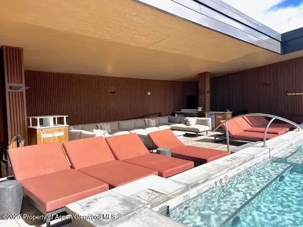 41 of 44 - 45 Wood Road 501, Snowmass Village, CO
