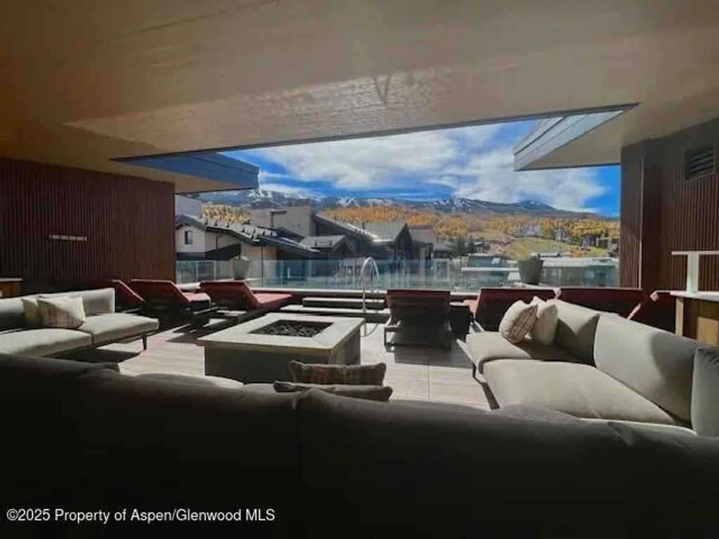 42 of 44 - 45 Wood Road 501, Snowmass Village, CO