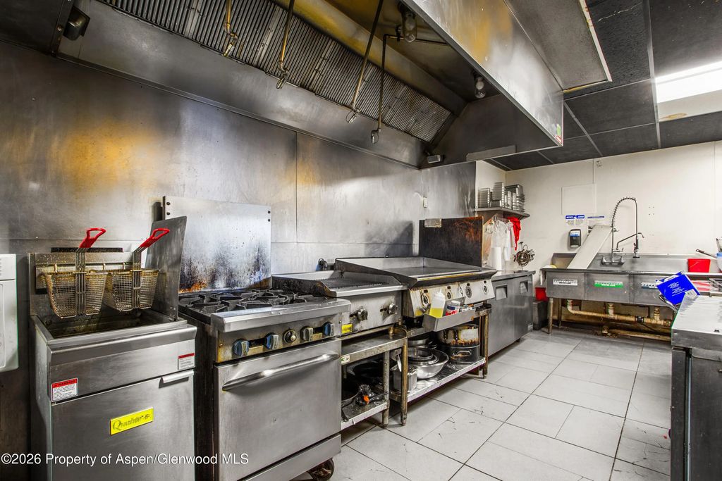 4 of 19 - 995 Cowen Drive 101, Carbondale, CO