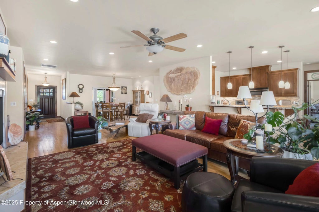 8 of 41 - 33 Whitetail Drive, New Castle, CO