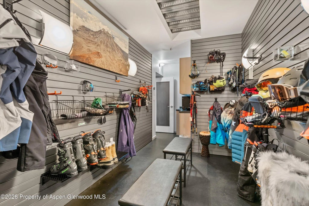 52 of 64 - 510 Oregon Trail, Aspen, CO