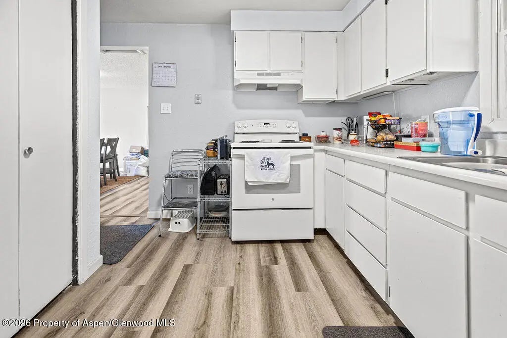 13 of 55 - 886 Washington Street, Craig, CO