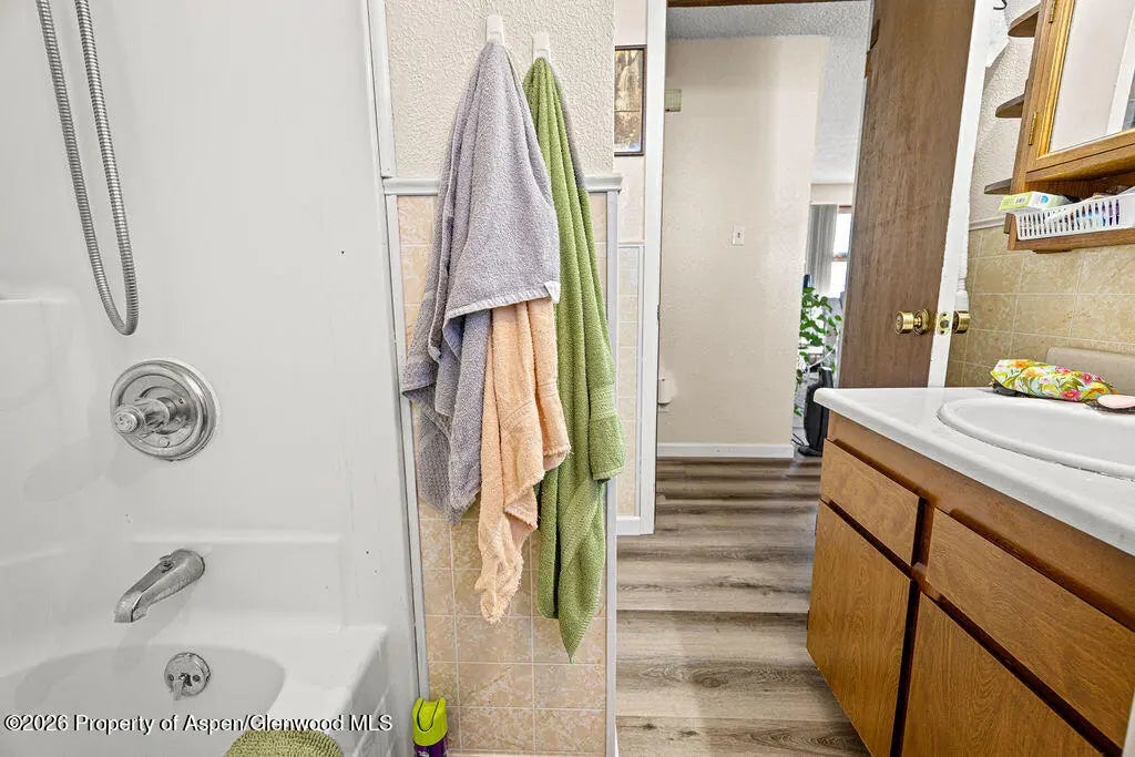 29 of 55 - 886 Washington Street, Craig, CO