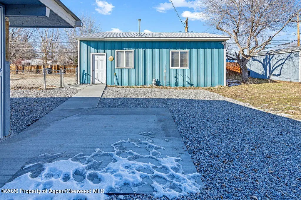 34 of 55 - 886 Washington Street, Craig, CO