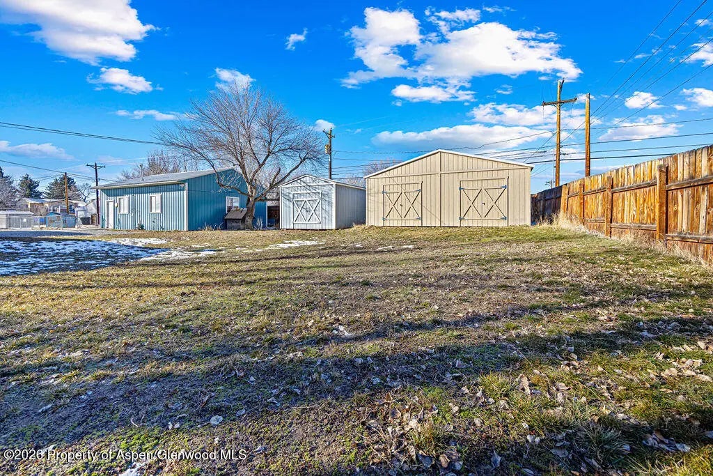 37 of 55 - 886 Washington Street, Craig, CO