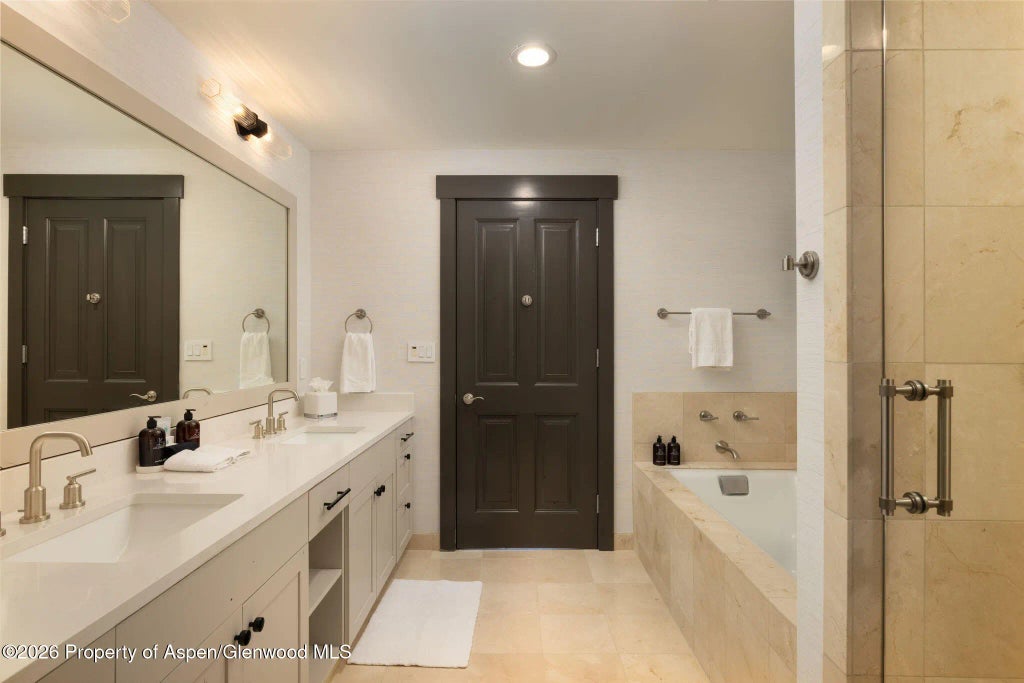 13 of 38 - 0134 Snowmass Club 150, Snowmass Village, CO