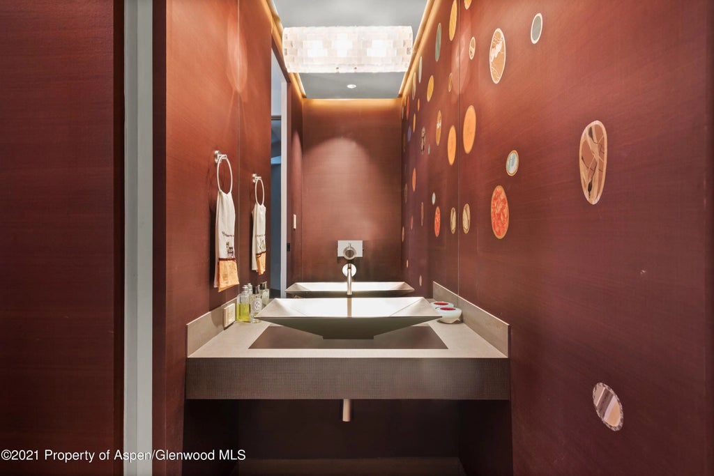 25 of 38 - 727 E Hopkins Avenue A, Aspen, CO