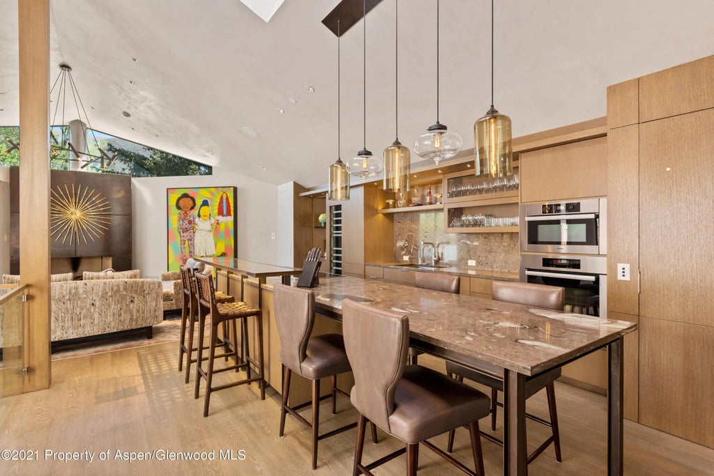 5 of 38 - 727 E Hopkins Avenue A, Aspen, CO