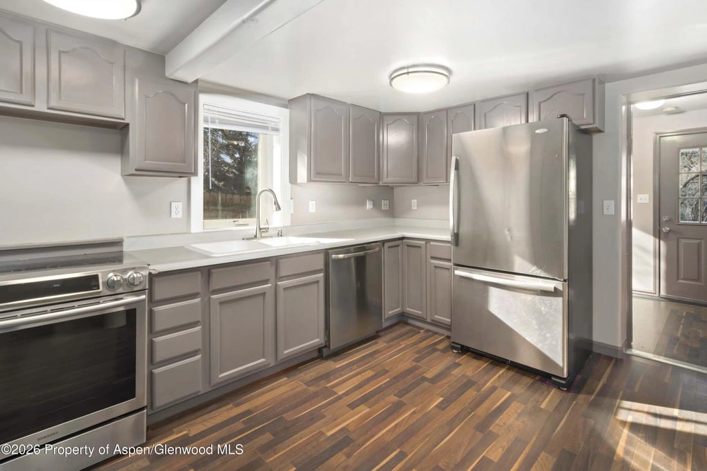 5 of 31 - 434 N Midland Avenue, New Castle, CO