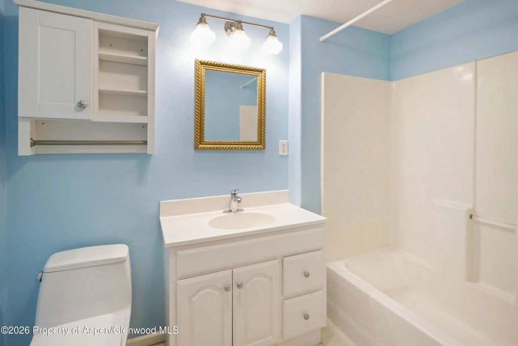 9 of 31 - 434 N Midland Avenue, New Castle, CO