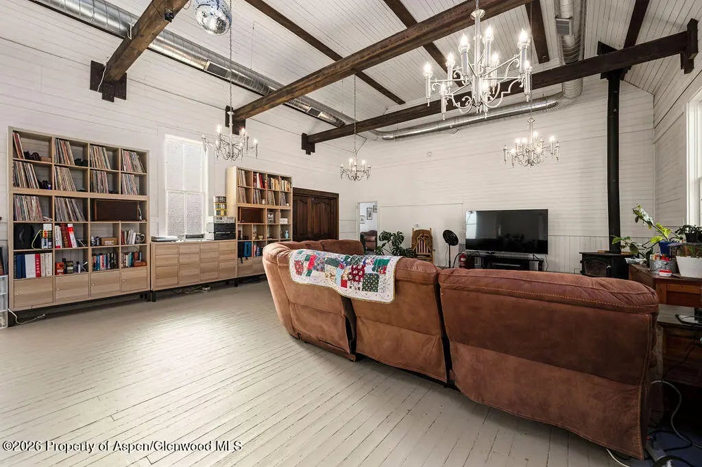 19 of 38 - 581 Denver Avenue, De Beque, CO