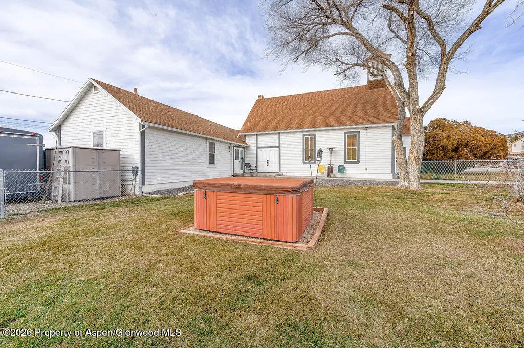 23 of 38 - 581 Denver Avenue, De Beque, CO