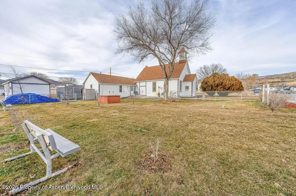 24 of 38 - 581 Denver Avenue, De Beque, CO