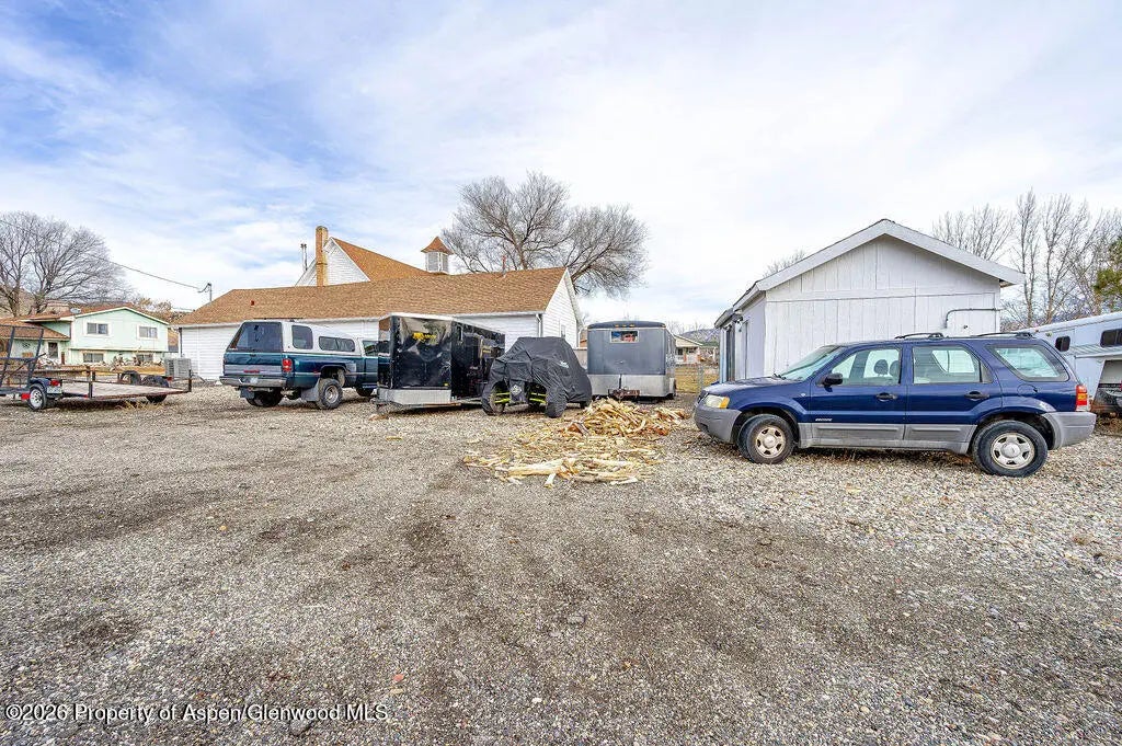 25 of 38 - 581 Denver Avenue, De Beque, CO