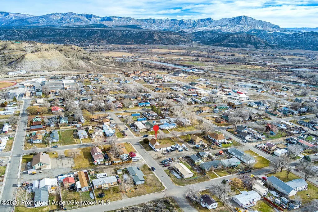 28 of 38 - 581 Denver Avenue, De Beque, CO