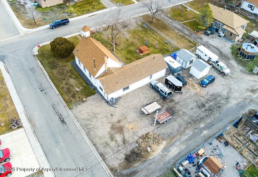 36 of 38 - 581 Denver Avenue, De Beque, CO