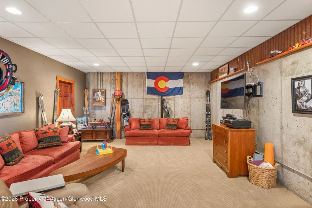 33 of 35 - 614 Escalante Road, Carbondale, CO