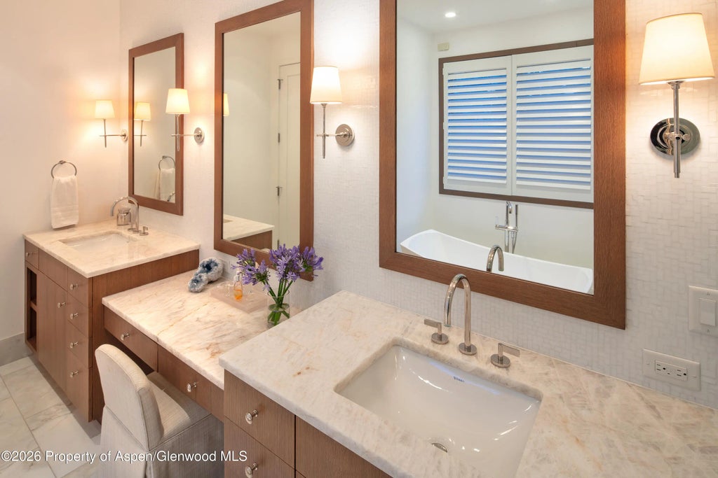 13 of 31 - 523 Walnut Street A, Aspen, CO