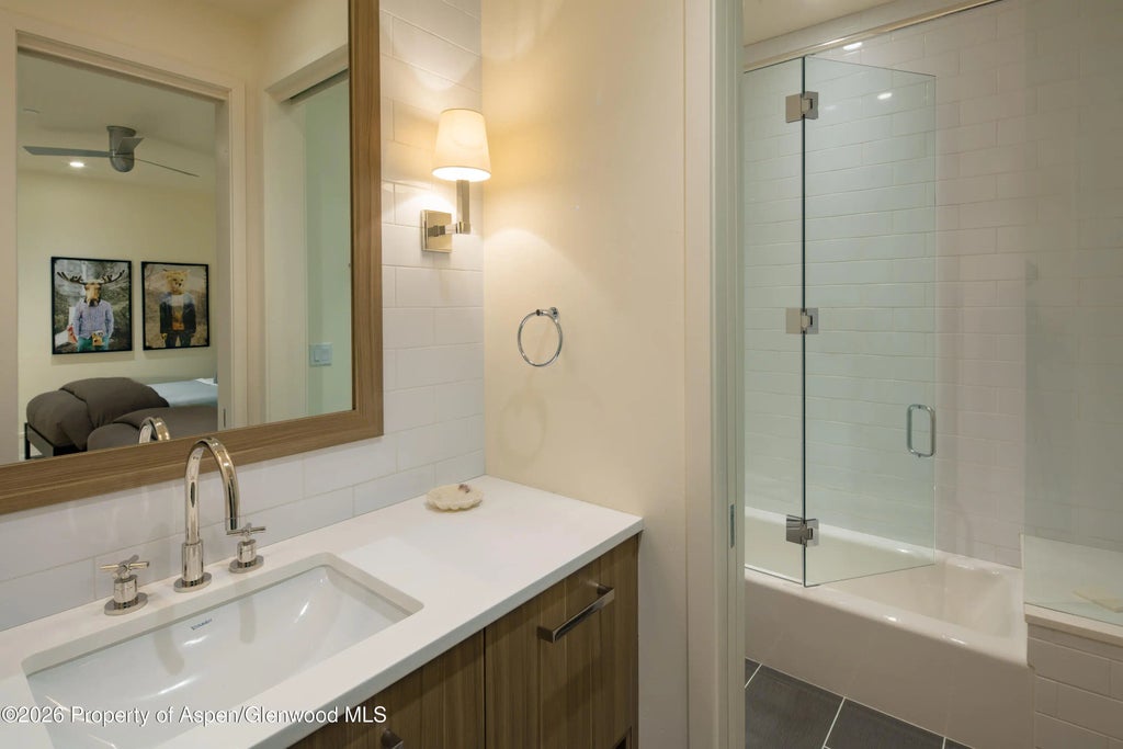 24 of 31 - 523 Walnut Street A, Aspen, CO