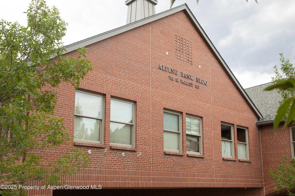 11 of 36 - 711 E Valley Road 202a, Carbondale, CO