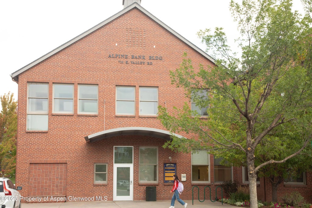 34 of 36 - 711 E Valley Road 202a, Carbondale, CO