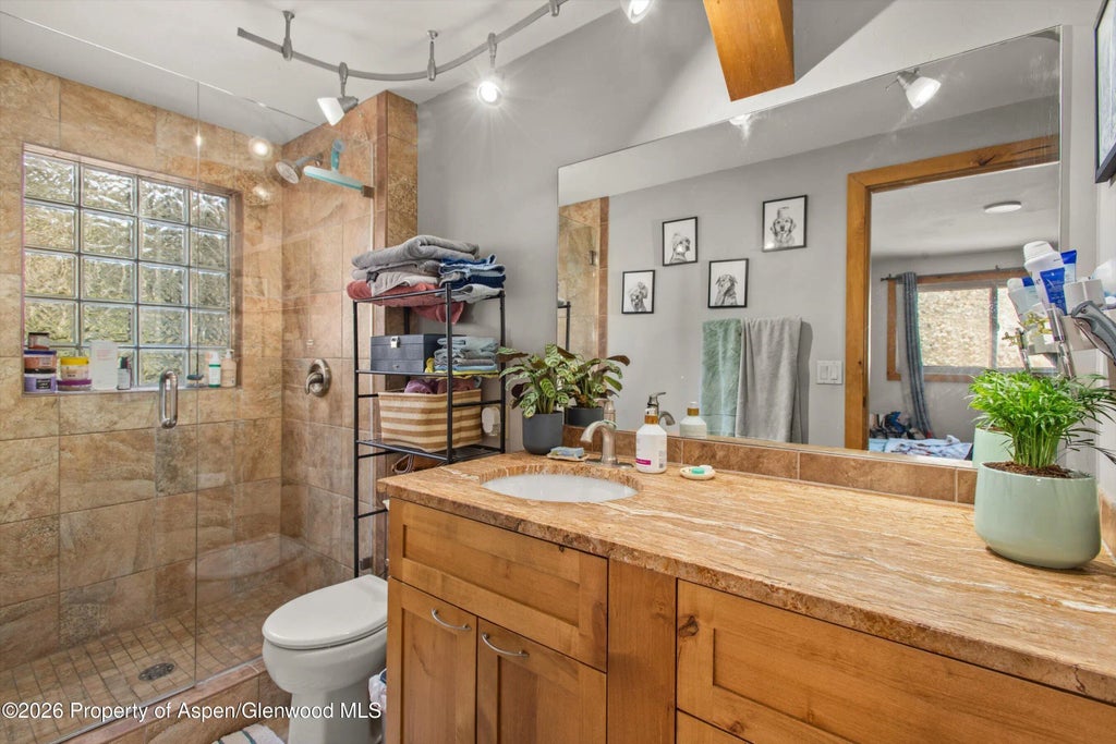 11 of 34 - 514 Echo Street, Glenwood Springs, CO