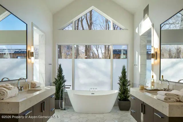 4 of 14 - 813 W Smuggler Street, Aspen, CO