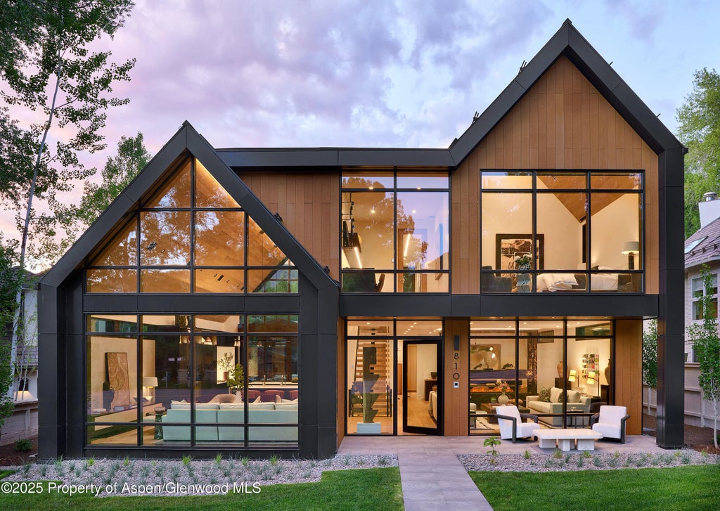 810 W Smuggler Street, Aspen