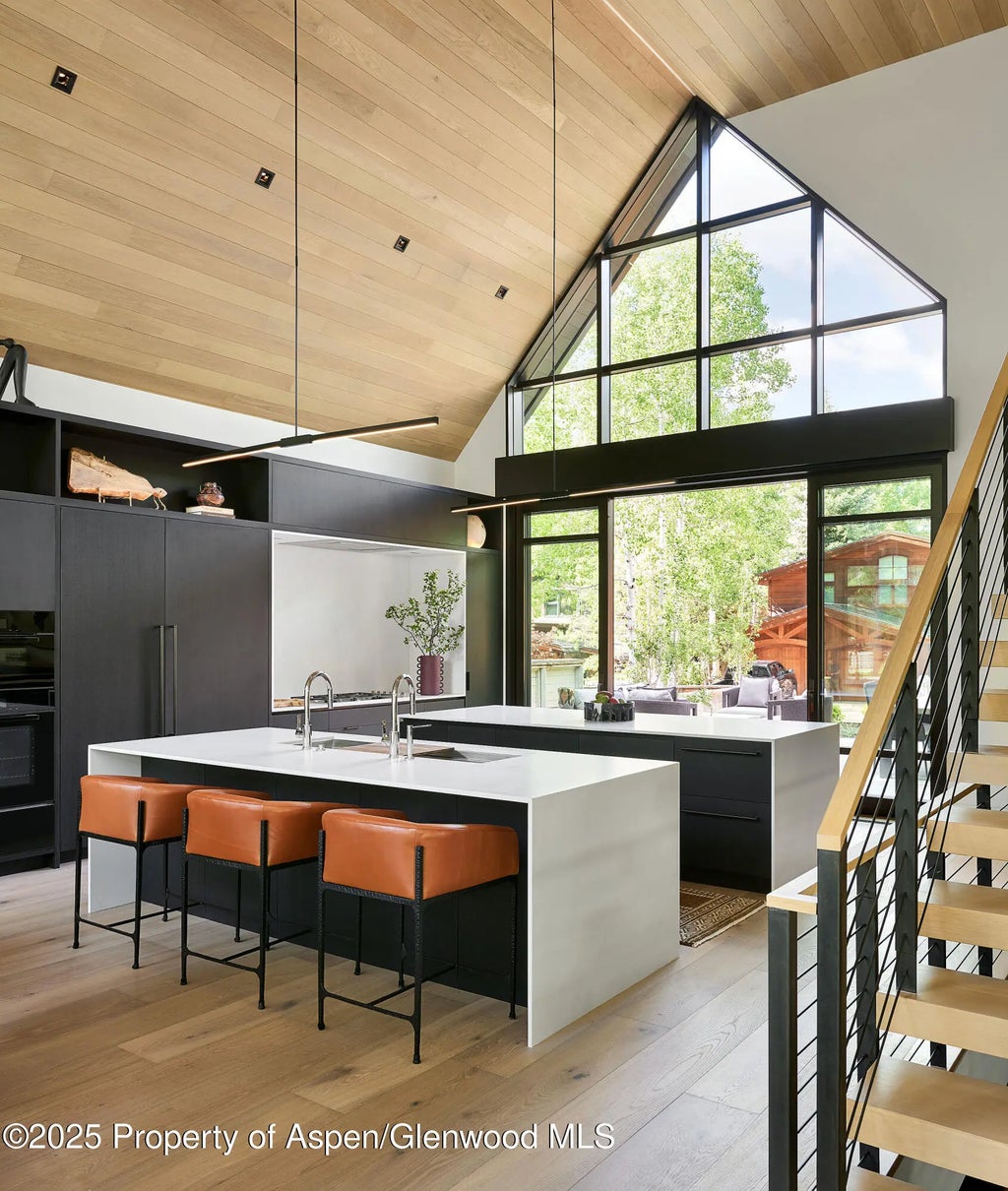 10 of 51 - 810 W Smuggler Street, Aspen, CO